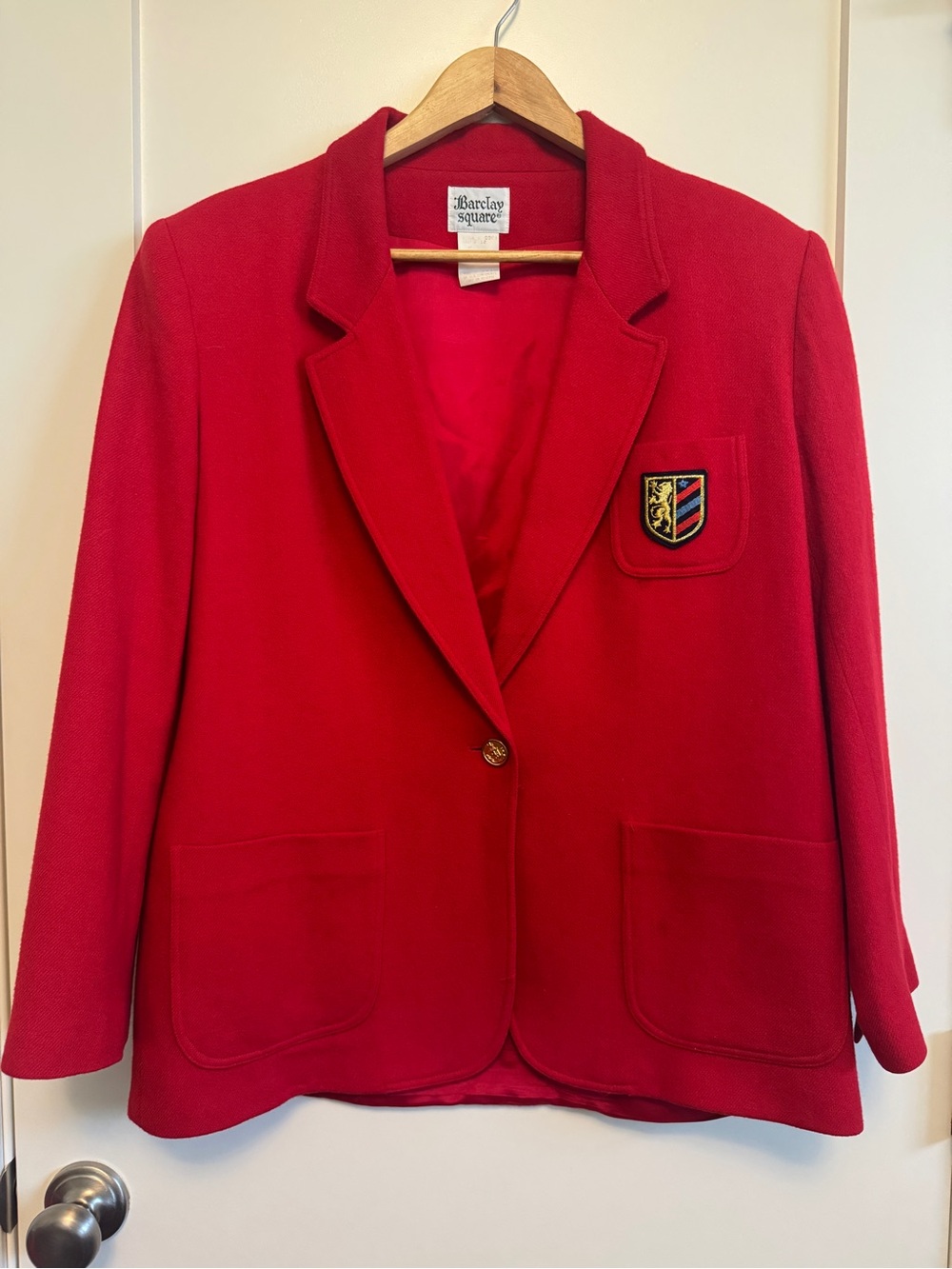 Barclay Square Red Wool Single Button Academic Blazer Coat of Arms Patch 12